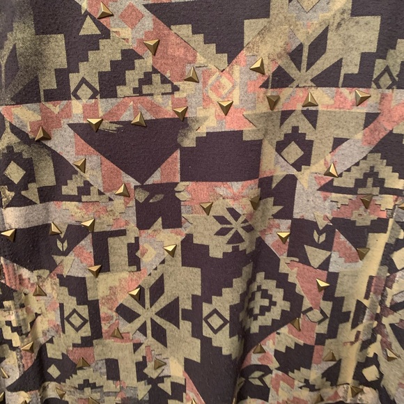 Blouse - Picture 2 of 2